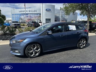 Used 2018 Ford Focus ST w/ Equipment Group 402A image 1
