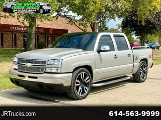 Used 2007 Chevrolet Silverado 1500 LT w/ Crew Cab Value Package image 1