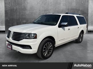 Used 2015 Lincoln Navigator L 2WD image 1