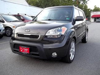 Used 2011 Kia Soul ! w/ Premium Pkg image 1