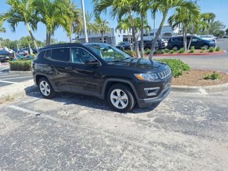 Certified 2021 Jeep Compass Latitude w/ Convenience Group image 1