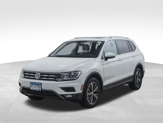 Used 2018 Volkswagen Tiguan SEL image 1