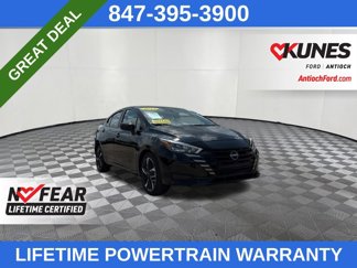 Used 2024 Nissan Versa SR image 1