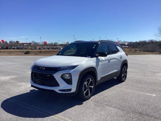 Used 2023 Chevrolet TrailBlazer RS w/ Driver Confidence Package image 1