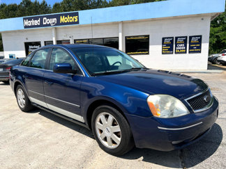 Used 2005 Ford Five Hundred SEL image 1