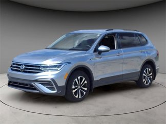 Used 2024 Volkswagen Tiguan S image 1