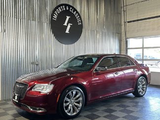 Used 2019 Chrysler 300 Limited image 1