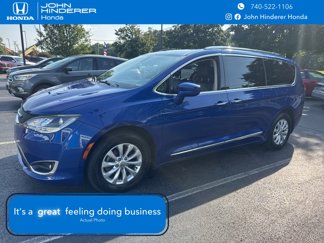 Used 2018 Chrysler Pacifica Touring-L Plus image 1