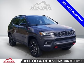 Used 2024 Jeep Compass Trailhawk image 1