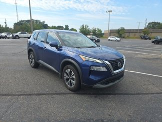 Used 2023 Nissan Rogue SV image 1