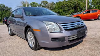 Used 2006 Ford Fusion SE image 1