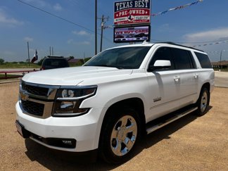 Used 2017 Chevrolet Suburban LT w/ LT Signature Package image 1