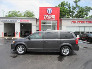Used 2020 Dodge Grand Caravan SXT image 1