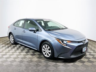 Certified 2022 Toyota Corolla LE image 1