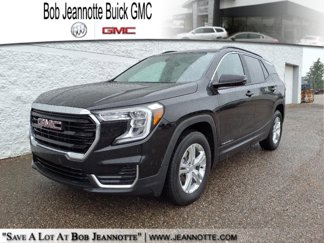 Certified 2022 GMC Terrain SLE w/ Driver Convenience Package image 1