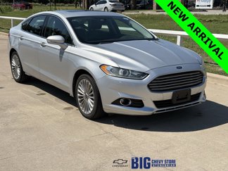 Used 2016 Ford Fusion Titanium image 1