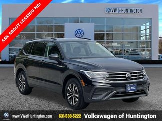 Certified 2024 Volkswagen Tiguan S image 1