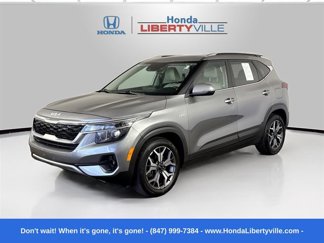 Used 2022 Kia Seltos EX image 1