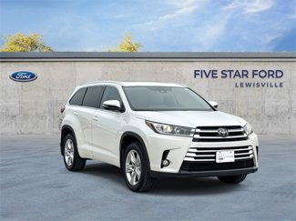Used 2017 Toyota Highlander Limited image 1