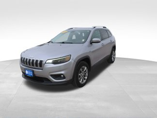 Used 2019 Jeep Cherokee Latitude Plus w/ Comfort/Convenience Group image 1
