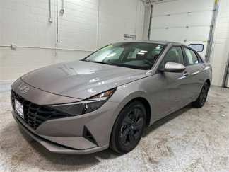 Certified 2022 Hyundai Elantra SEL image 1