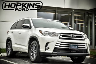 Used 2018 Toyota Highlander XLE image 1