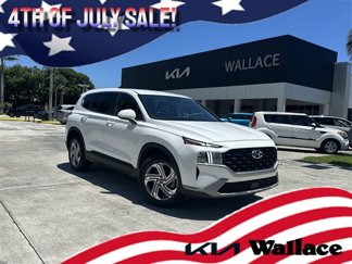 Used 2023 Hyundai Santa Fe SE image 1