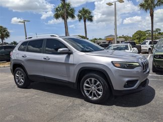 Certified 2021 Jeep Cherokee Latitude Lux w/ Comfort/Convenience Group image 1