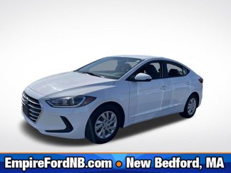 Used 2017 Hyundai Elantra SE image 1