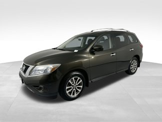 Used 2015 Nissan Pathfinder S image 1