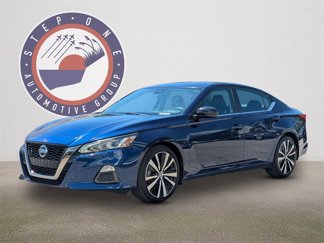 Used 2020 Nissan Altima 2.5 SR image 1