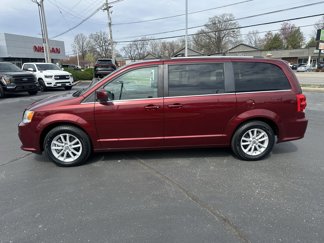 Used 2019 Dodge Grand Caravan SXT image 1