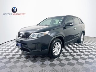 Used 2015 Kia Sorento LX image 1