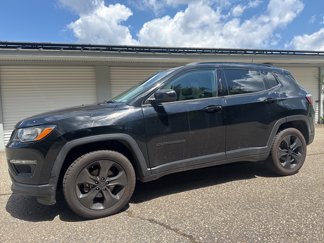 Used 2020 Jeep Compass Latitude image 1