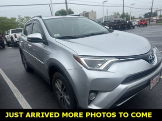 Used 2016 Toyota RAV4 XLE image 1