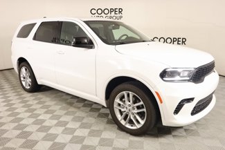 Used 2023 Dodge Durango GT image 1