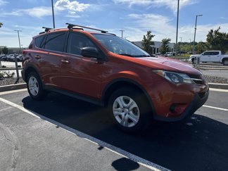 Used 2015 Toyota RAV4 LE video 2