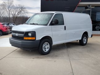 Used 2017 Chevrolet Express 2500 image 1