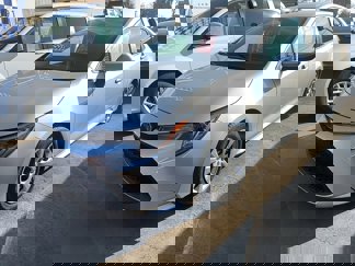 Used 2020 Toyota Corolla LE image 1