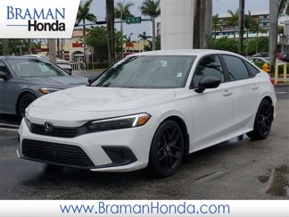 Used 2022 Honda Civic Sport image 1