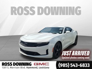 Used 2020 Chevrolet Camaro LT image 1