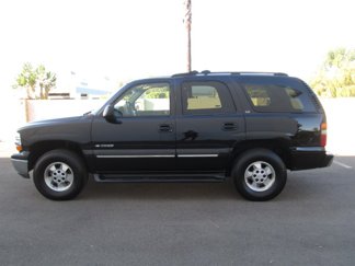 Used 2002 Chevrolet Tahoe LS w/ Traction Pkg image 1