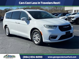 Used 2022 Chrysler Pacifica Touring-L image 1