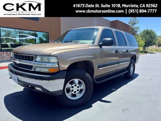 Used 2003 Chevrolet Suburban LS image 1