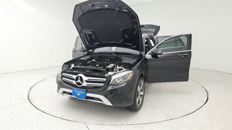 Used 2019 Mercedes-Benz GLC 300 image 1