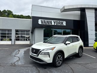 Used 2022 Nissan Rogue SV w/ SV Premium Package image 1