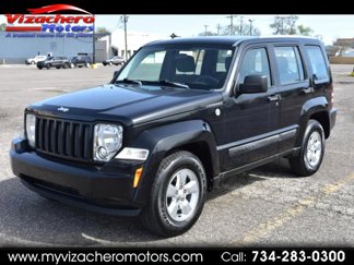 Used 2011 Jeep Liberty Sport image 1
