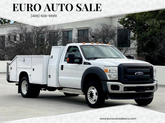 Used 2015 Ford F550 2WD Regular Cab Super Duty image 1
