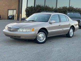 Used 1998 Lincoln Continental image 1