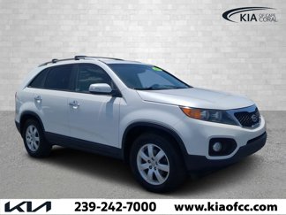 Used 2012 Kia Sorento LX w/ Convenience Pkg image 1